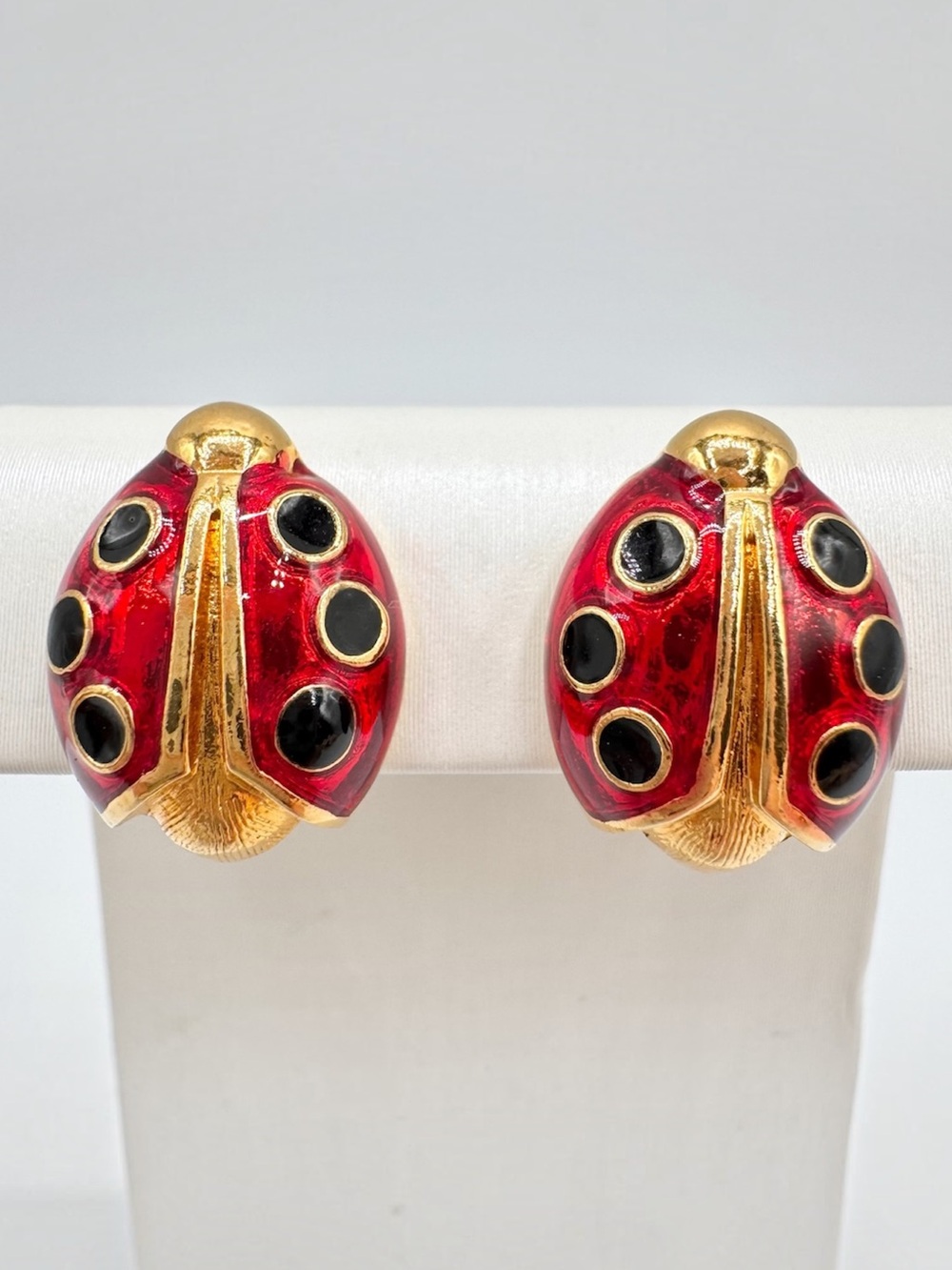 Vintage Avon Ladybug Earrings Pierced Studs Lucky Good Luck Insect Bug Signed